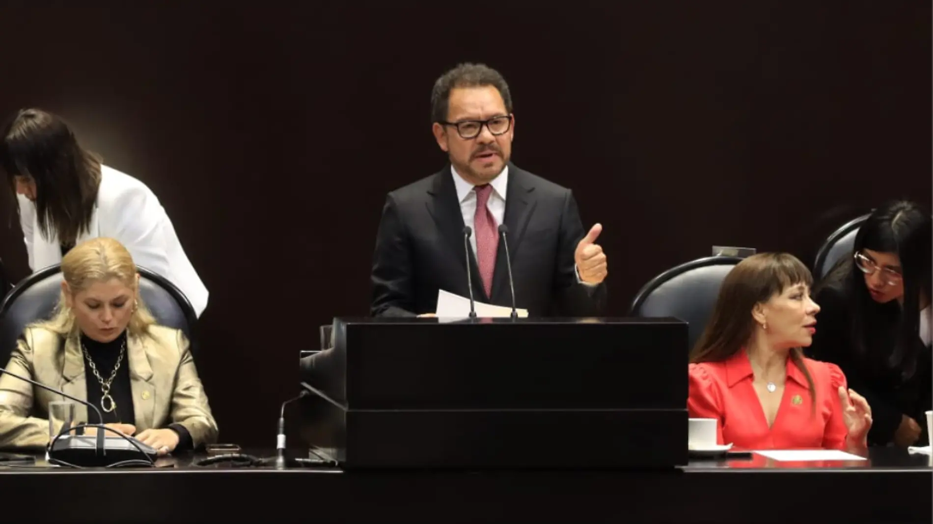 Ignacio Mier en el inicio de sesiones del Congreso